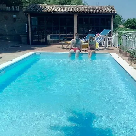 Monolocali In Casale Con Piscina - Recintati Per Animali