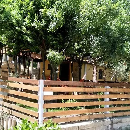 Monolocali In Casale Con Piscina - Recintati Per Animali Apartment *